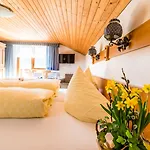 Alpenfeuer Montafon Hotel