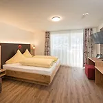 Alpenfeuer Montafon Hotel Sankt Gallenkirch