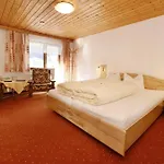 Alpenfeuer Montafon St. Gallenkirch