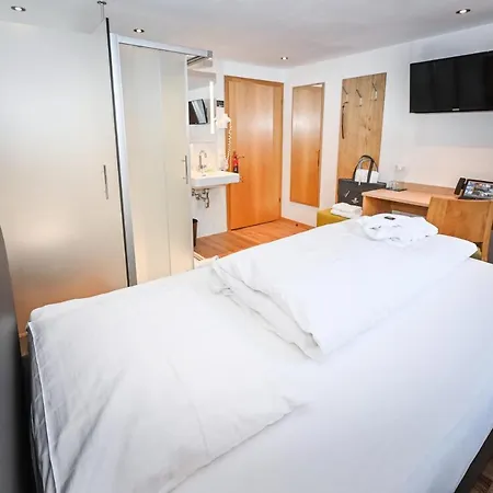 Alpenfeuer Montafon Otel 3*