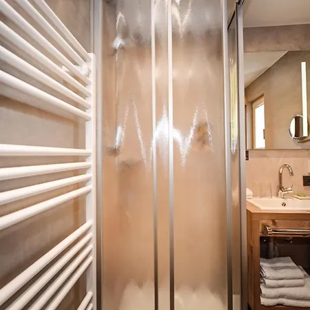 Alpenfeuer Montafon Otel 3*