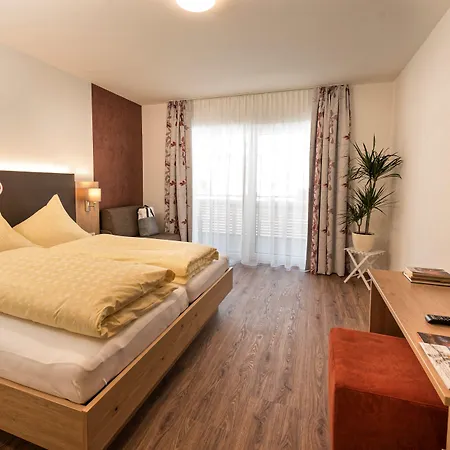 酒店 Alpenfeuer Montafon 圣加伦基希