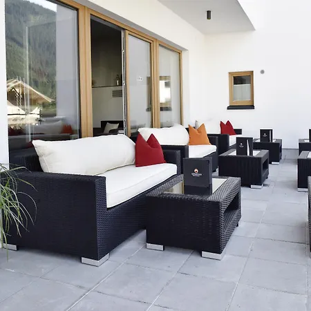 Hotel Alpenfeuer Montafon 3*