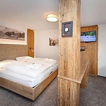 Alpenfeuer Montafon Sankt Gallenkirch