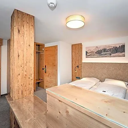 Alpenfeuer Montafon Hotel 3*