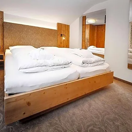 Hotel Alpenfeuer Montafon 3*