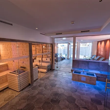 Alpenfeuer Montafon Hotel 3*