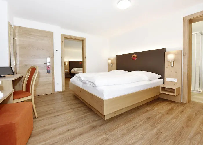 Hotel Alpenfeuer Montafon 3*