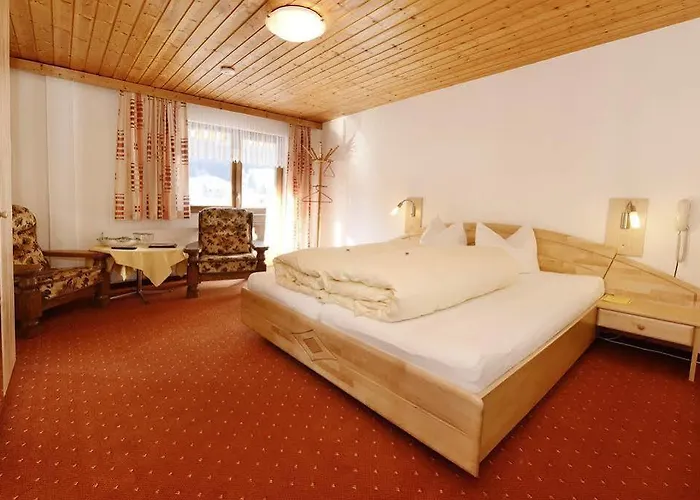 Alpenfeuer Montafon Sankt Gallenkirch